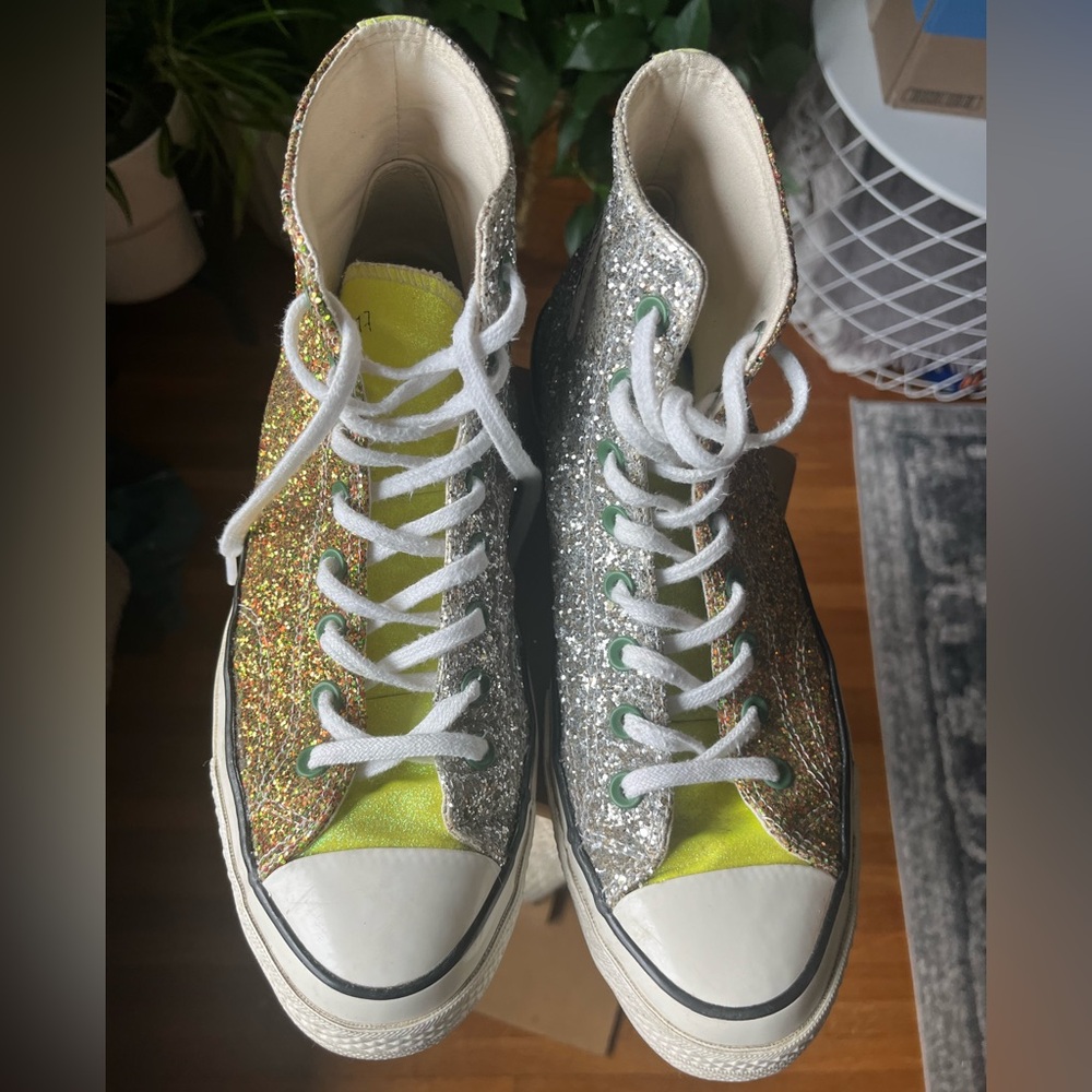 CONVERSE X JW Anderson Glitter Shoes. Men’s 9.5/women’s 11.5.